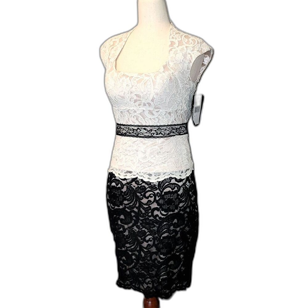 JAX Two Toned Ivory/Black Lace Fitted Dress with Lace Belt Size 2 - Picture 2 of 10